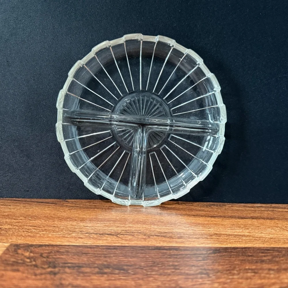 Glass Serving Dishes (4)